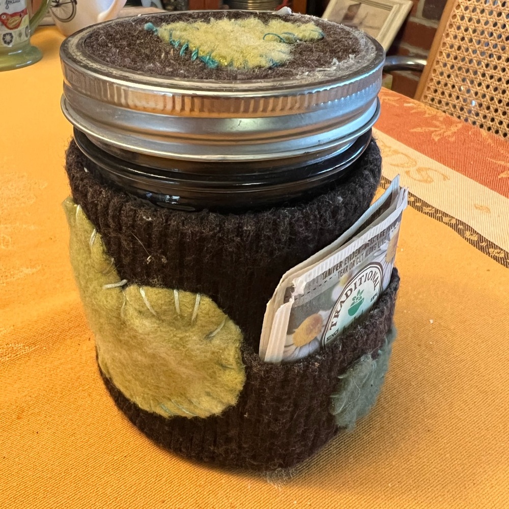 LAST CHANCE! Mason Jar Tea Caddy